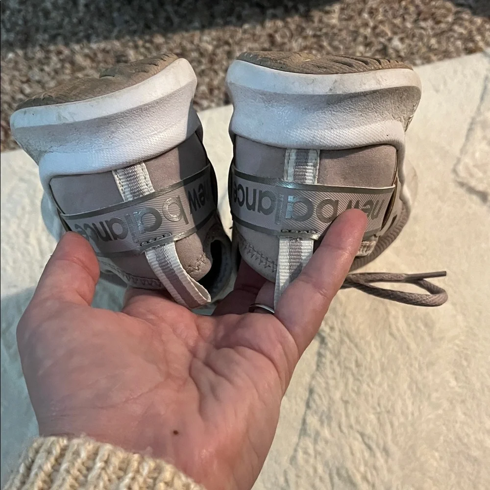 New Balance Women's Light Purple Sneakers - Picture 4 of 4